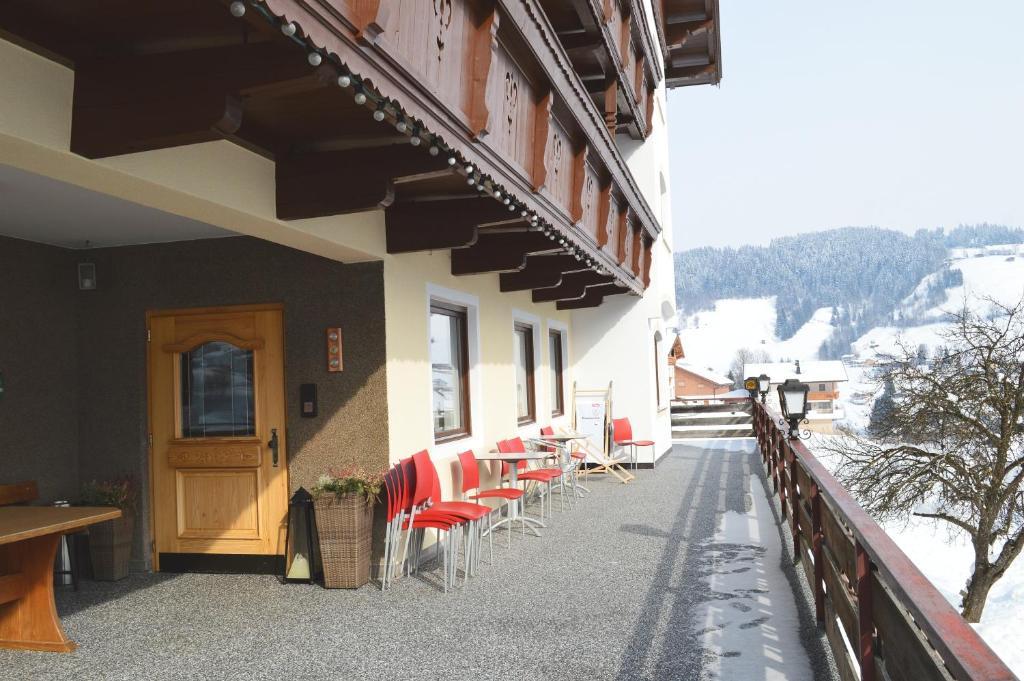 Pension Leitenhof นีเดอเรา ภายนอก รูปภาพ