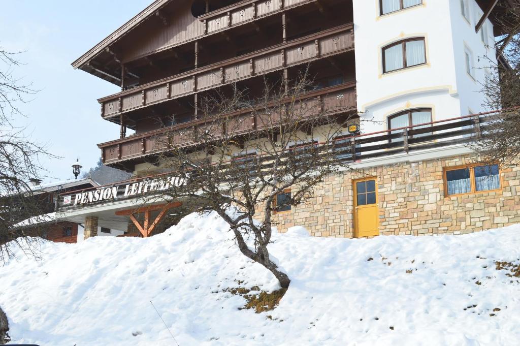 Pension Leitenhof นีเดอเรา ภายนอก รูปภาพ